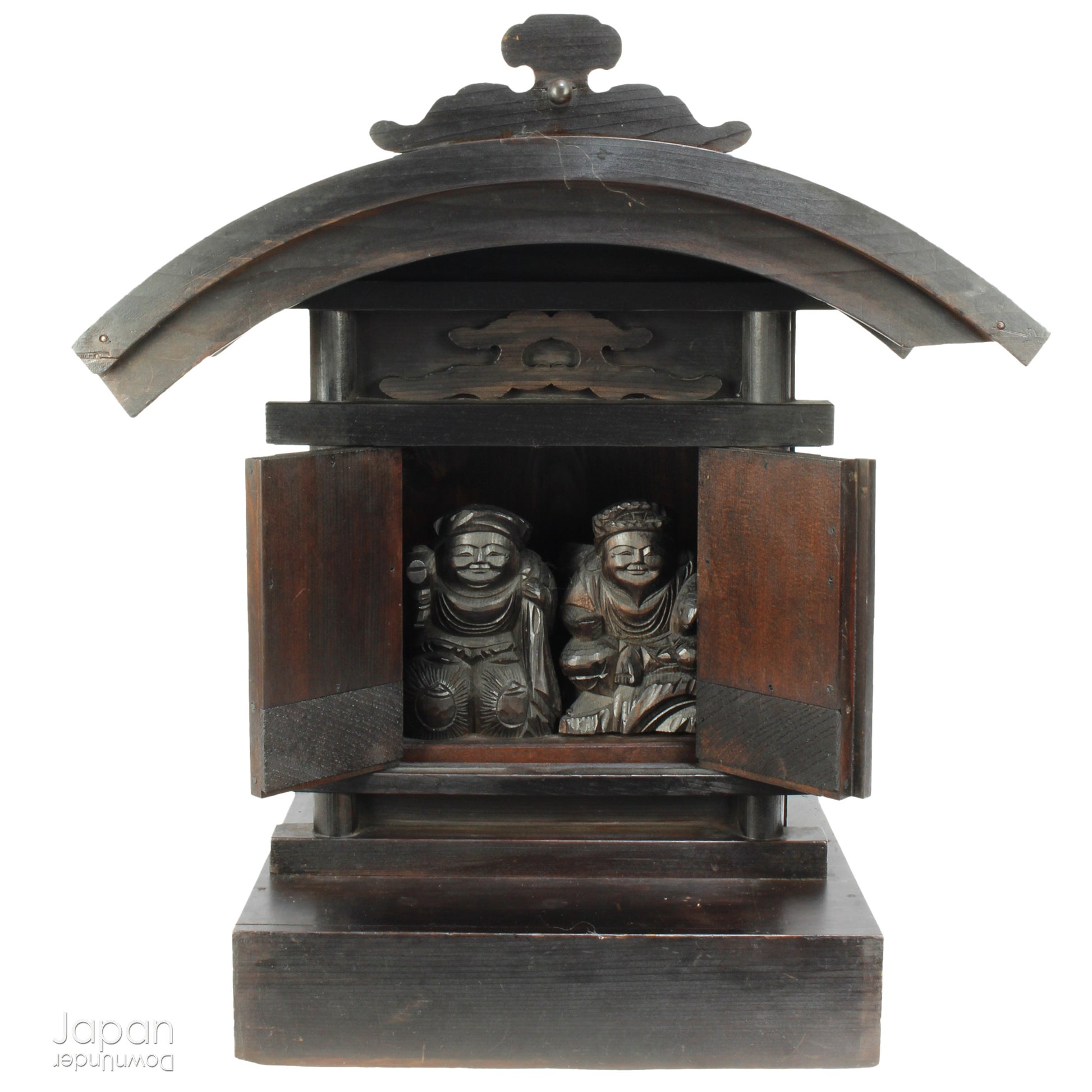 Bring a piece of history into your home with this 1900’s Shinto folk faith shrine, perfect for creating a sacred space on your own kamidana (god shelf) or within your home. This antique religious decor features the lucky gods, Ebisu and Daikoku