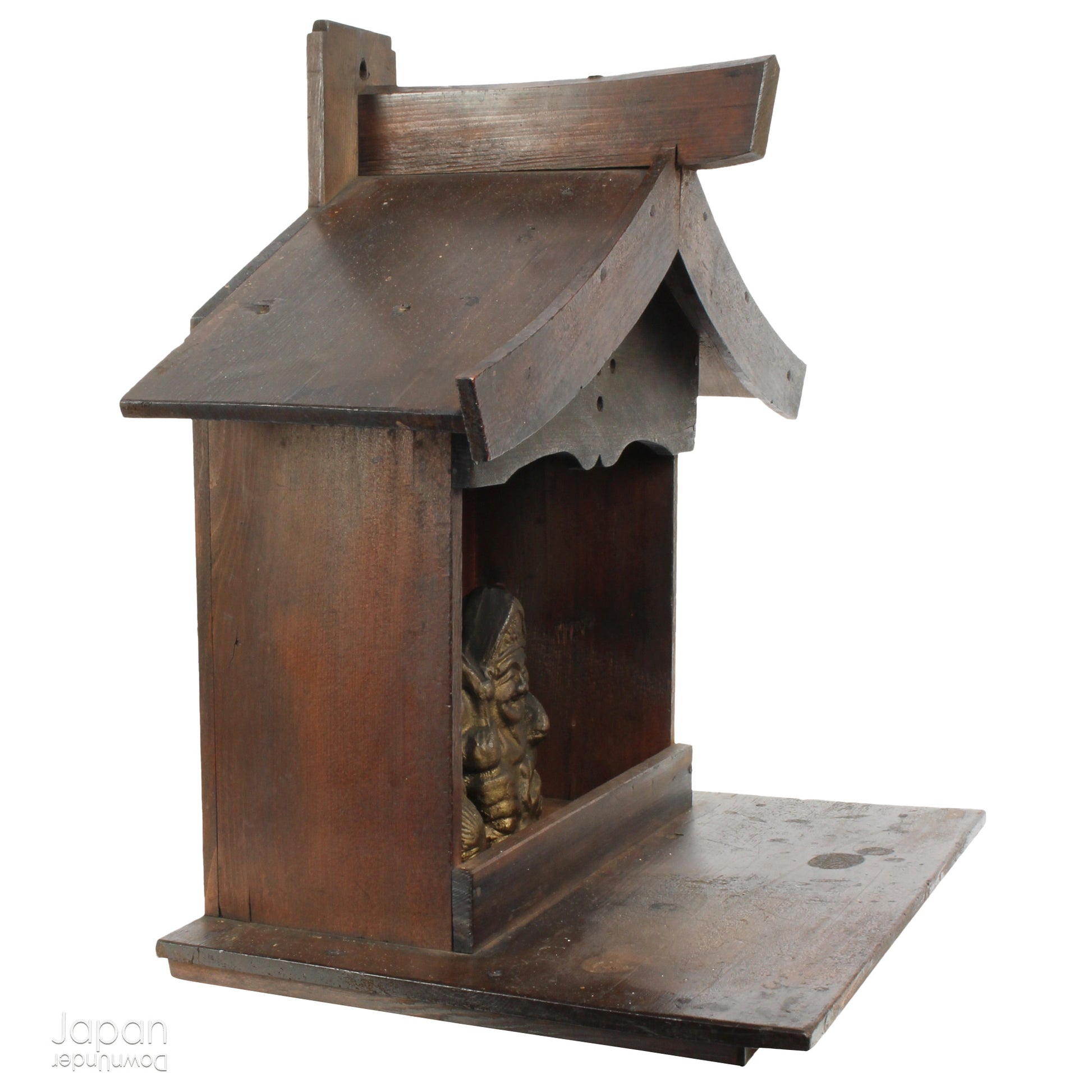 Bring a piece of history into your home with this 1900’s Shinto folk faith shrine, perfect for creating a sacred space on your own kamidana (god shelf) or within your home. This antique religious decor features the lucky gods, Ebisu and Daikoku